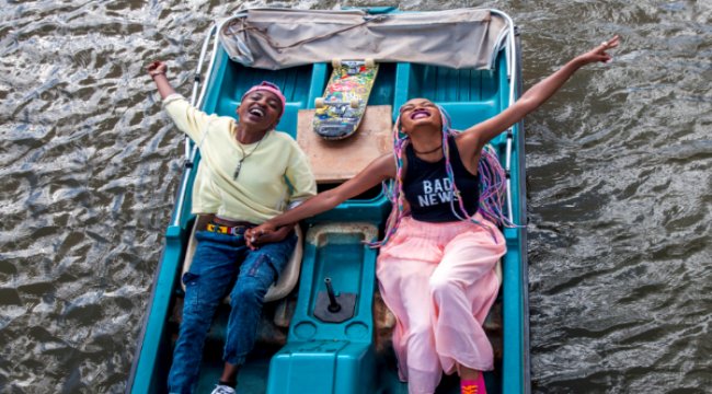 Afrikalı kadın yönetmenlerin gözünden 'Asla Yalnız'