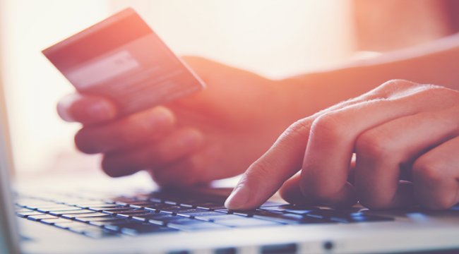 Akbank Kart internet harcamalarında kazandırıyor