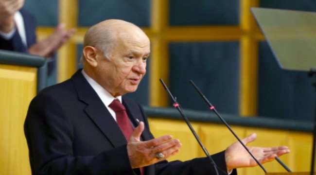 Bahçeli: "Emeklilik hakları kaldırılmalı, emekli maaşları kesilmelidir."