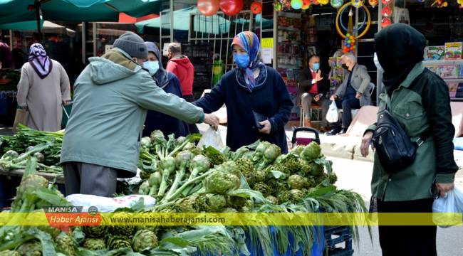 Çarşı pazar hareketlendi