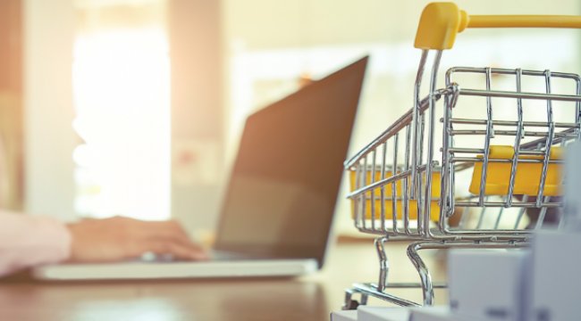 E-ticaret hacminde beklenti 240 milyar TL