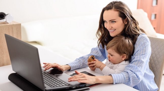 Ebeveynlere 7/24 online uzman desteği