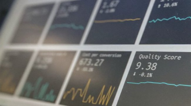 Haftanın son işlem gününde para çıkışı olan hisseler