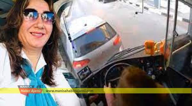 Manisa'da telefona bakarken kaza yapan otobüs şoförünün işine son verildi!