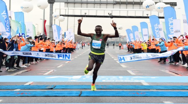N Kolay İstanbul Yarı Maratonu'nda dünya rekoru
