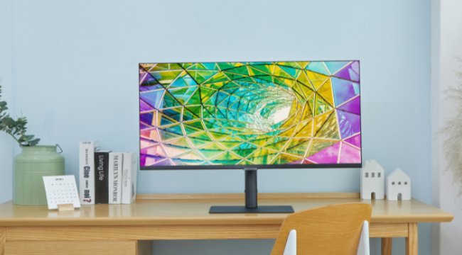 Samsung yeni monitör serisini piyasaya sürüyor