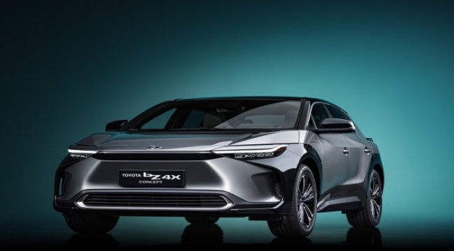 Toyota bZ4X konsepti ile geleceği şimdiden gösterdi