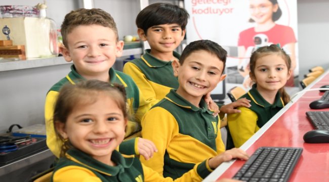 "Yarını Kodlayanlar"