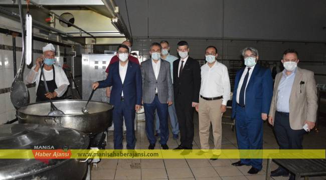 Her gün 1000 aileye iftarlık sıcak yemek dağıtılıyor