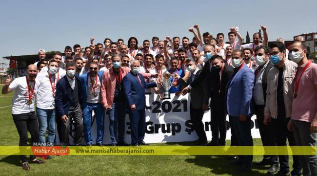 Şampiyon Somaspor kupasına kavuştu