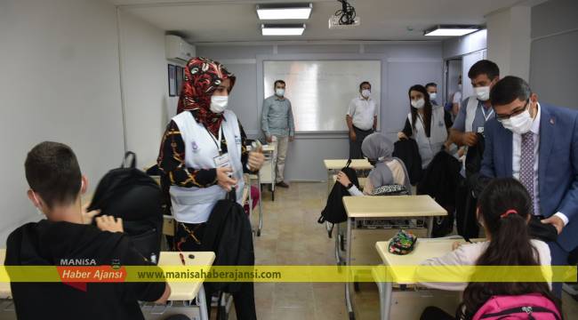 BAŞKAN ÇELİK’TEN LGS’YE GİRECEK GENÇLERE MORAL HEDİYESİ