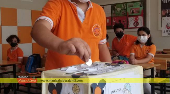 Çikolata yemeyen öğrenciler 16 engellinin yüzünü güldürecek