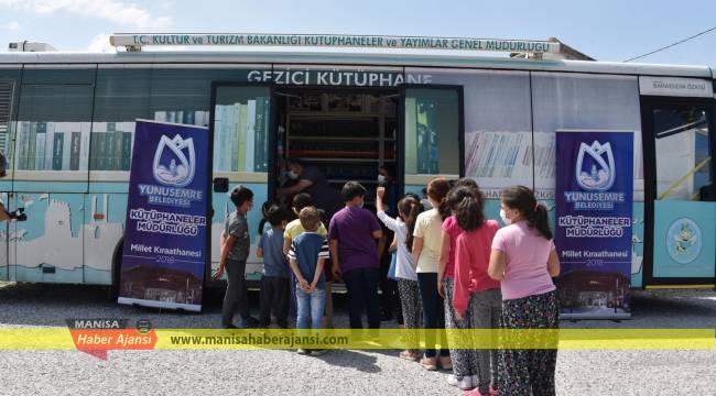 GEZİCİ KÜTÜPHANE HİZMETİ BAŞLADI