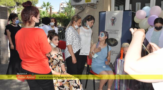 İsmet İnönü Mesleki ve Teknik Anadolu Lisesi’nde yılsonu sergisi