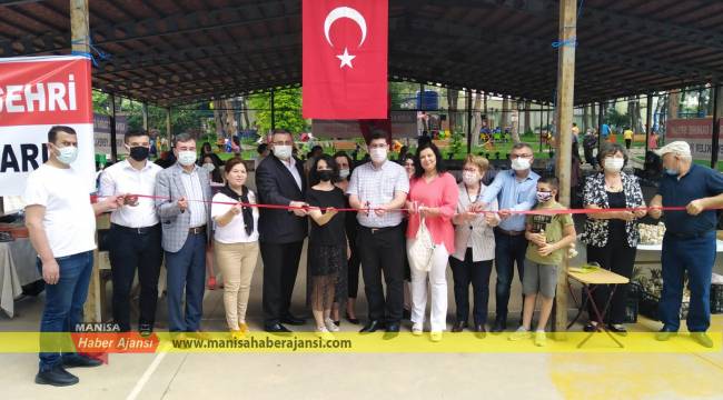 Kırkağaç’ta Tarihi Gurme Şehri Yöresel Yemekler Pazarı