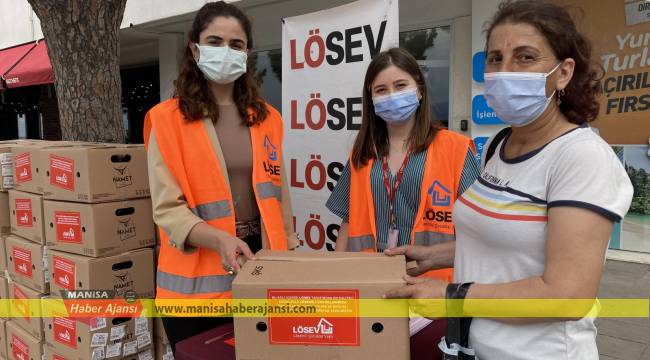 LÖSEV Manisa’da et dağıtımı gerçekleştirdi
