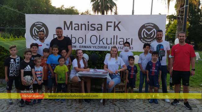 Manisa FK İzmir Futbol Okulumuz açıldı