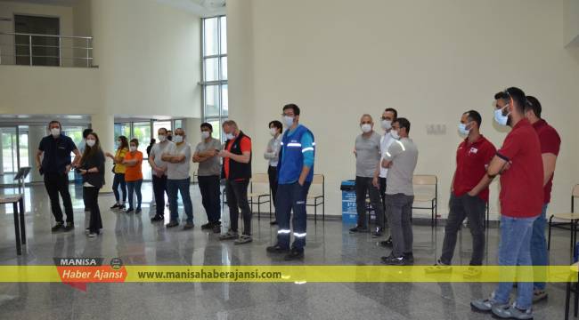 Manisa OSB’de işçiler aşılanıyor