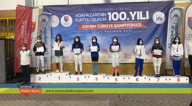 Manisalı eskrimcilerden 1 altın 1 bronz