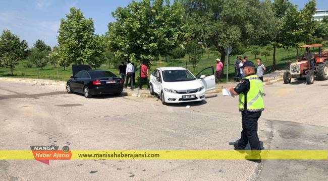 Rektör Ataç’ın içinde bulunduğu araç kaza yaptı 5 yaralı