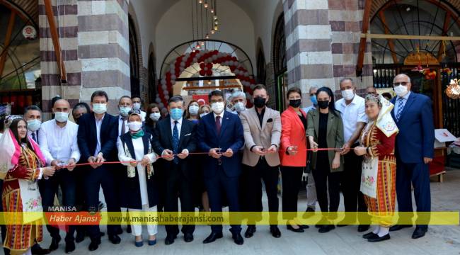 Şehzadeler Halk Eğitim Merkezi’nden Hayat Boyu Öğrenme Sergisi
