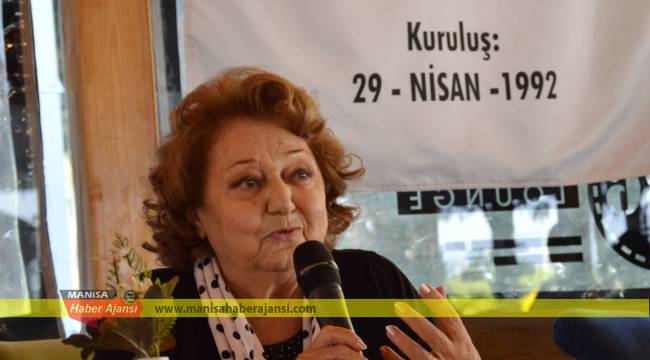 Türk Kadınlar Konseyi’nde Mübeccel Kafkaslı’ya büyük onur
