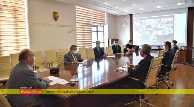 Vali Karadeniz Başkanlığında Vali Yardımcıları ve Kaymakamlarla    Değerlendirme Toplantısı Yapıldı