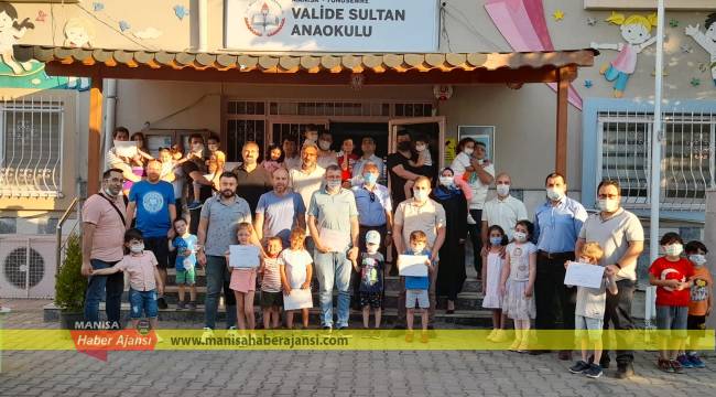 Valide Sultan Anaokulu’nda babalara eğitim