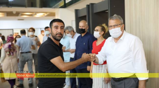 BAŞKAN ÇERÇİ BELEDİYE PERSONELİYLE  BAYRAMLAŞTI