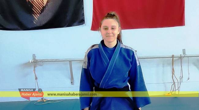 YUNUSEMRELİ EMİNE MİHRACE ÇELEN JUDODA TÜRKİYE İKİNCİSİ OLDU