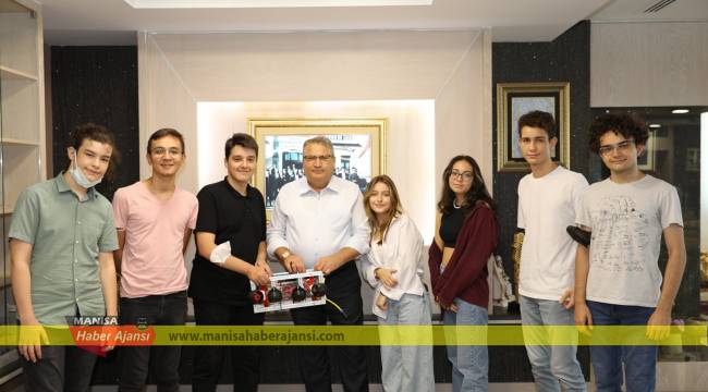 BAŞKAN ÇERÇİ MUCİT ÖĞRENCİLERİ AĞIRLADI