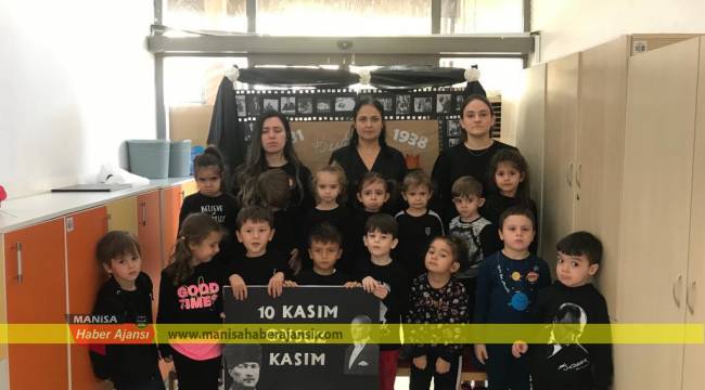 Minik Yürekler Ata'mızı Sevgiyle Andı