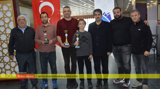 ÖĞRETMENLER GÜNÜ SATRANÇ TURNUVASI SONA ERDİ