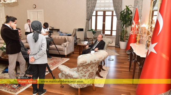 Vali Karadeniz ile MTAL Öğrencileri Röportaj Çekimi Gerçekleştirdi