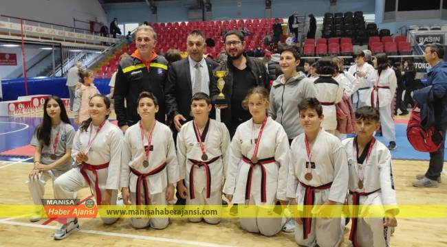 YUNUSEMRELİ TAEKWONDOCULARDAN BİR BAŞARI DAHA