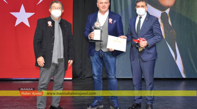 TÜRFAD İzmir’den Takımımıza ‘Şampiyon Takım’ ödülü