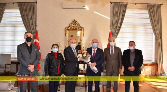 Manisa Trabzonlular Derneği’nden Vali Karadeniz’e Ziyaret