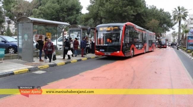 Sağlık Çalışanlarına Ücretsiz Ulaşım Desteği Uzatıldı