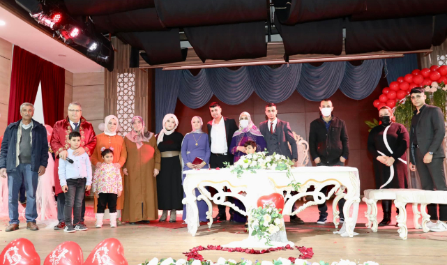 14 ŞUBAT’TA 11 ÇİFT HAYATINI BİRLEŞTİRDİ