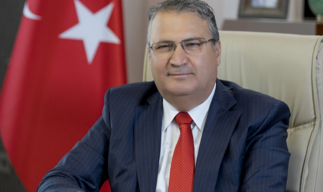 BAŞKAN ÇERÇİ REGAİP KANDİLİNİ TEBRİK ETTİ