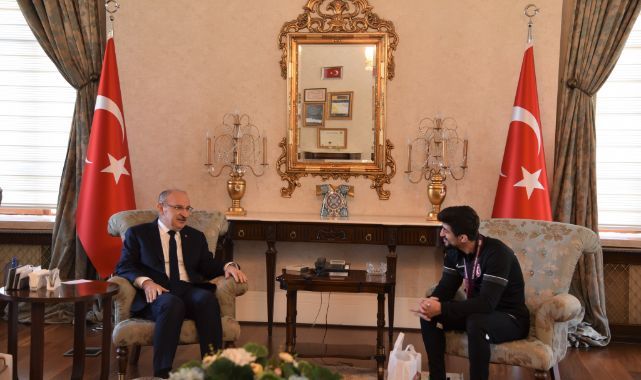 Avrupa Şampiyonu Milli Güreşçi Kerem Kamal’dan Vali Karadeniz’e Ziyaret
