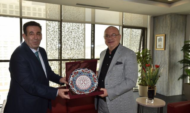 Defterdar Gezer’den Başkan Ergün’e Veda Ziyareti