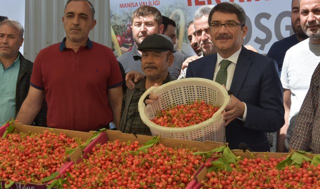 BAŞKAN ÇELİK FESTİVALE DAVET ETTİ