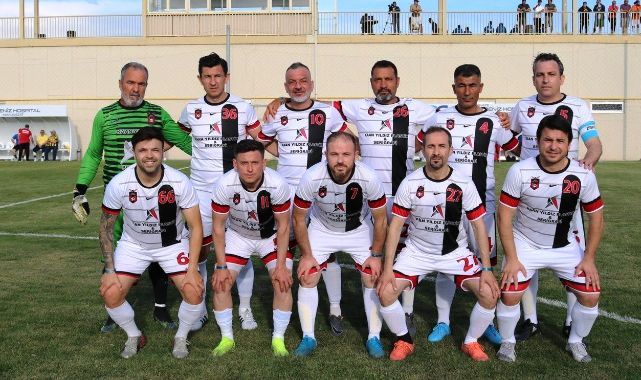 MANİSA MASTERLER ŞAMPİYONAYA GALİBİYET İLE BAŞLADI