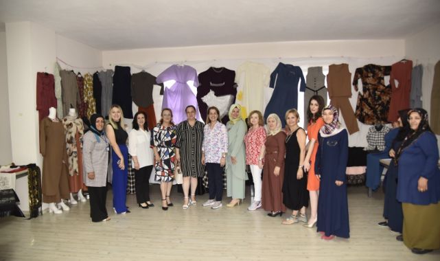 YUNUSEMRELİ HANIMLARIN ESERLERİ GÖRÜCÜYE ÇIKTI