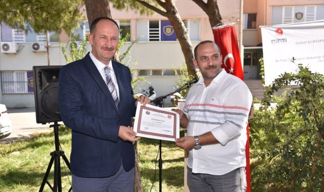 'Hayat Kurtarmakta Biz De Varız' Projesi Kapsamında İlk Yardım Eğitimi Alan Muhtarlara Sertifikaları Verildi