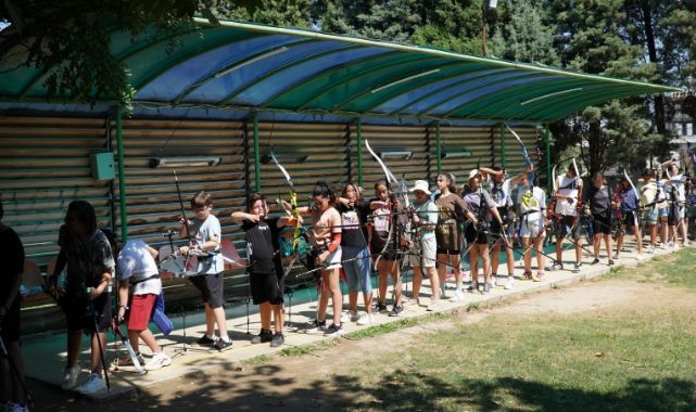 MANİSALI OKÇULAR MADALYALARA ODAKLANDI