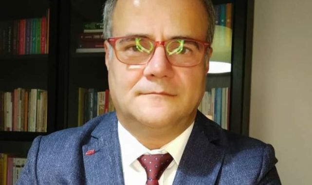 ALZHEİMER'İN FARKINA VARIN