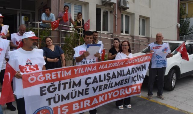 Öğretmenler iş bırakıyor...