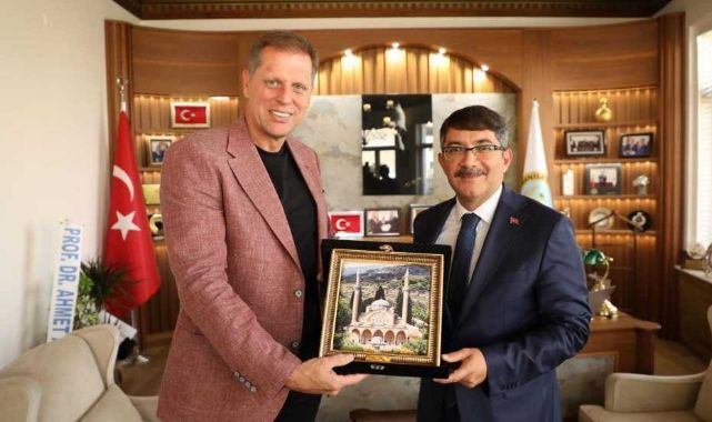 Başkan Çelik'ten Ticaret Borsası'na Hayırlı Olsun Ziyareti